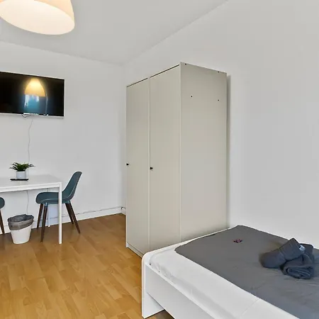 Bege Rent Repeat * Remscheid